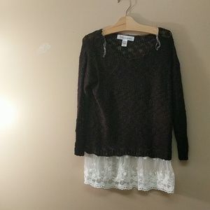 Medium black sweater